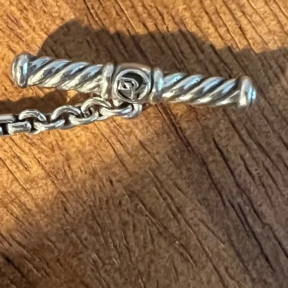 David Yurman Infinity Station Necklace With Cultured Pearls and Toggle Clasp - Picture 11 of 12